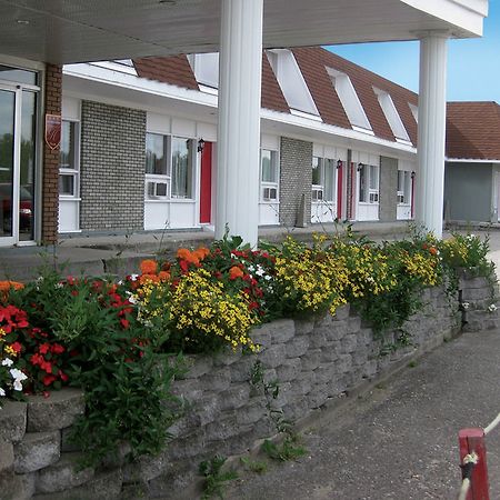 Hotel Matagami Kültér fotó